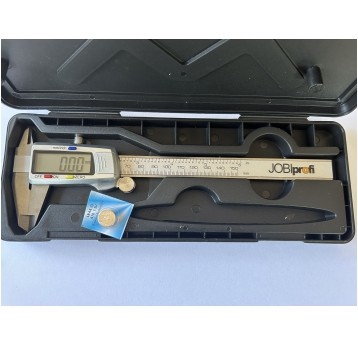 SUWMIARKA Z ELEKTRONICZNYM ODCZYTEM 150MM